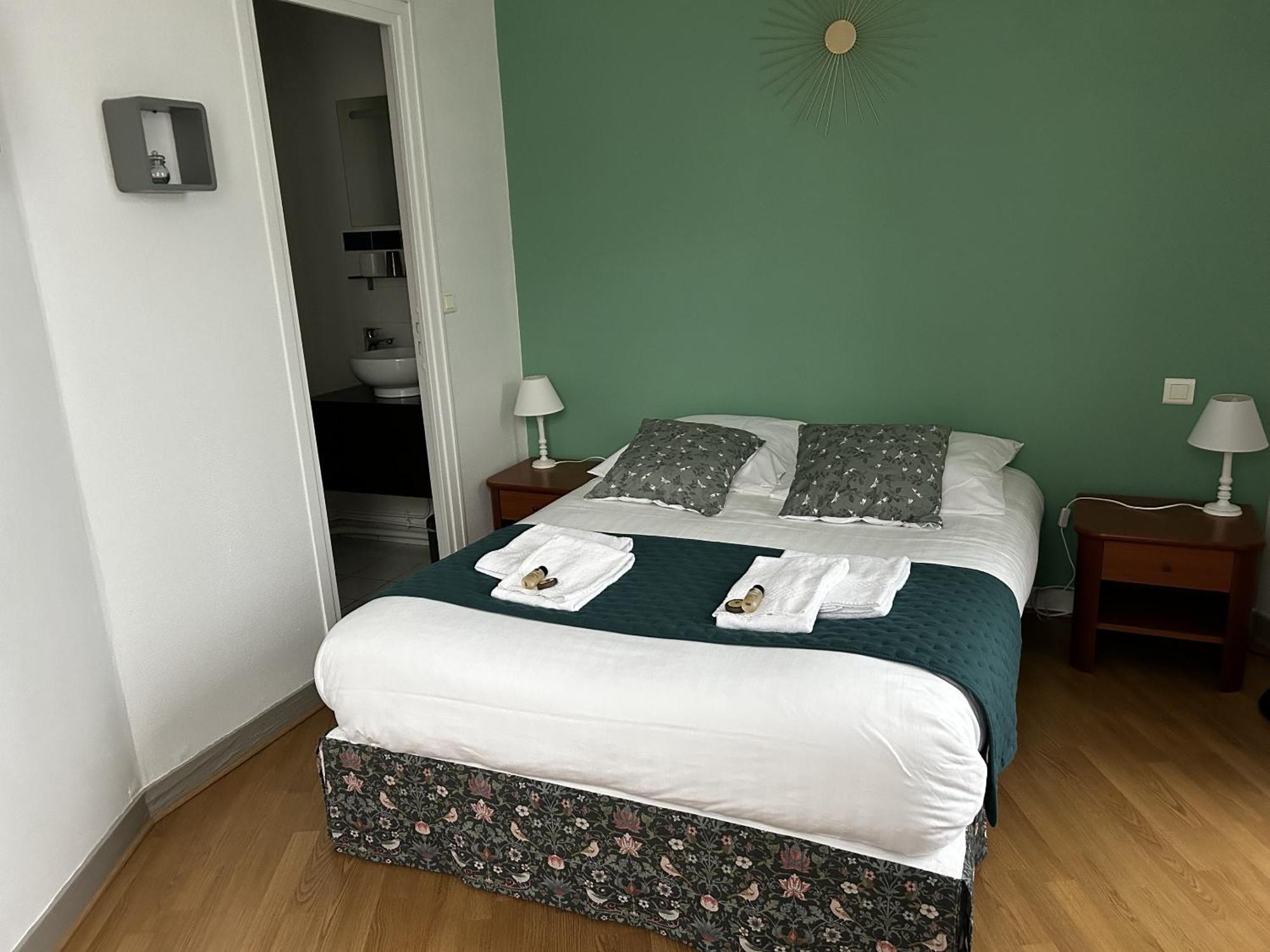 Hotel La Cuisine Des Lulus Montainville  Cameră foto
